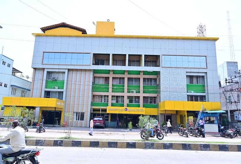 בית מלון כפרי Priya