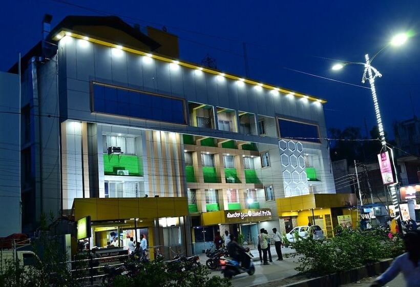 בית מלון כפרי Priya