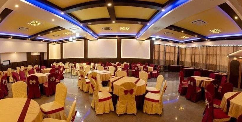 ホテル Pujan Pvt.ltd