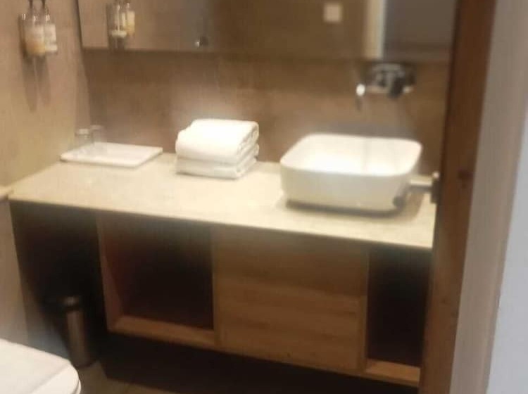 בית מלון כפרי Sapphire Sky