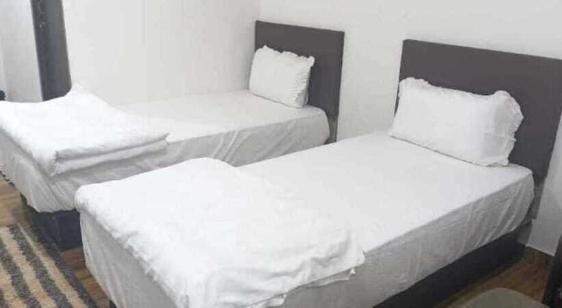 호텔 Satkar International