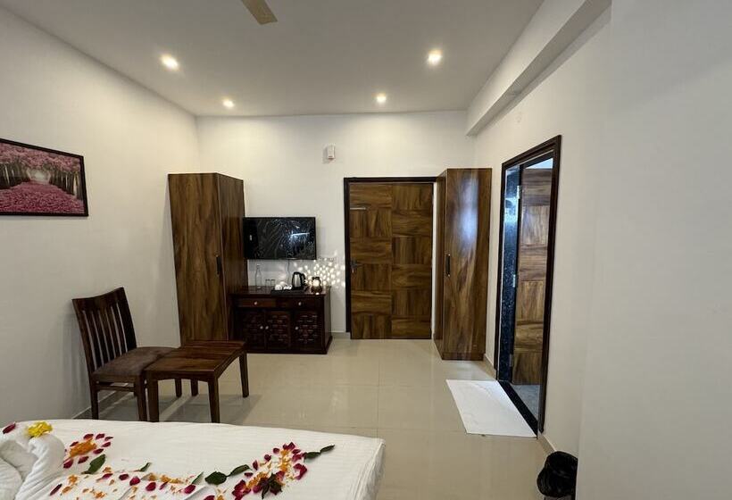 فندق Shikaar Inn