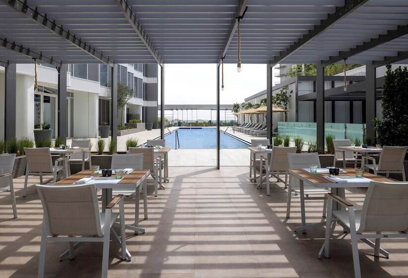 هتل Staybridge Suites Dubai Business Bay An Ihg