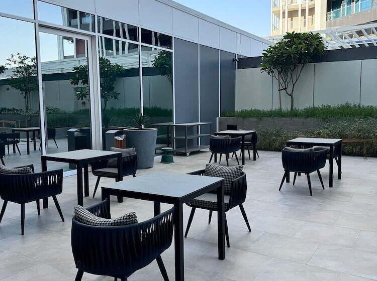 هتل Staybridge Suites Dubai Business Bay An Ihg