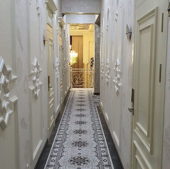 בית מלון כפרי The Afrosiyob