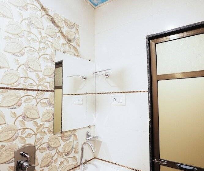 בית מלון כפרי The United