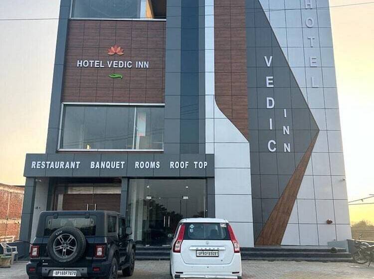酒店 Vedic Inn