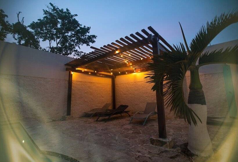 Отель Howlita Tulum