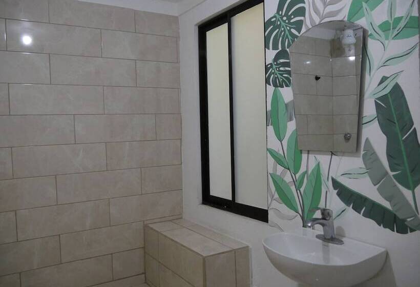 ホテル Mandacaru Puerto Viejo