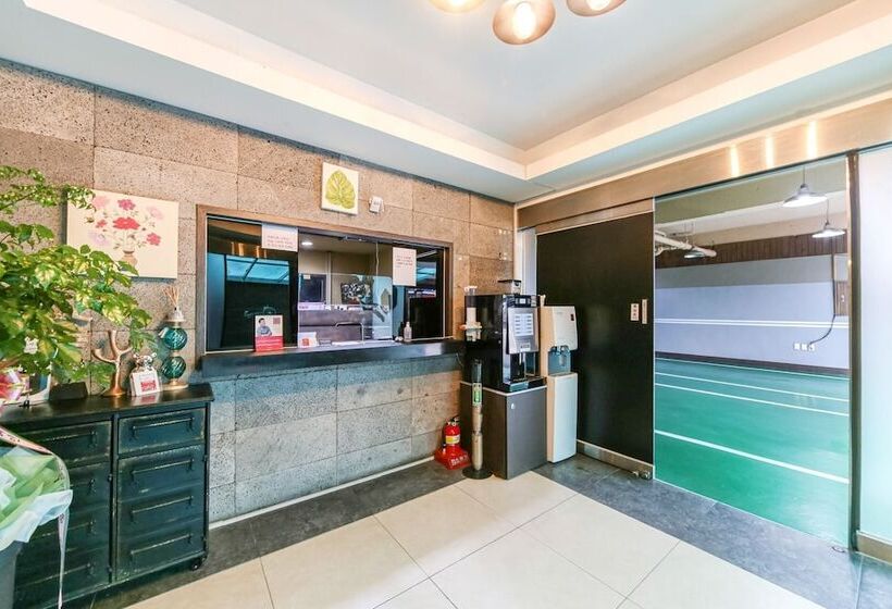 모텔 Changwon Myeongseo-dong Hotel Bucks