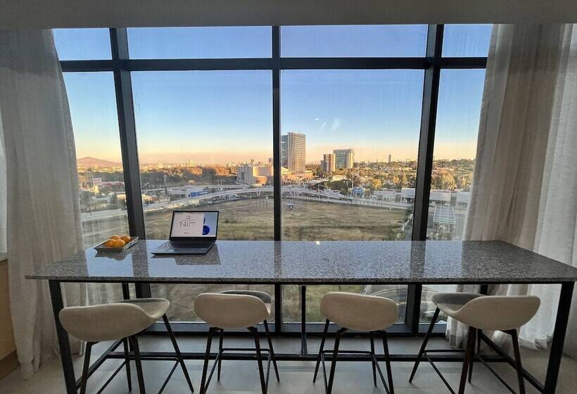 Olson Real Acueducto Hotel & Suites