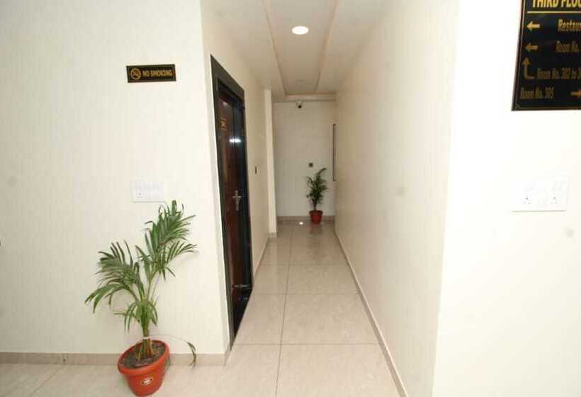 渡假胜地 Diamond Palace