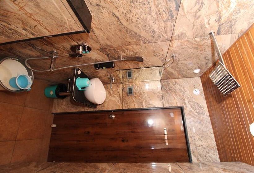 渡假胜地 Diamond Palace