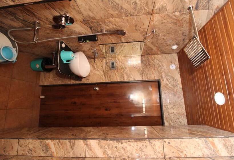 渡假胜地 Diamond Palace