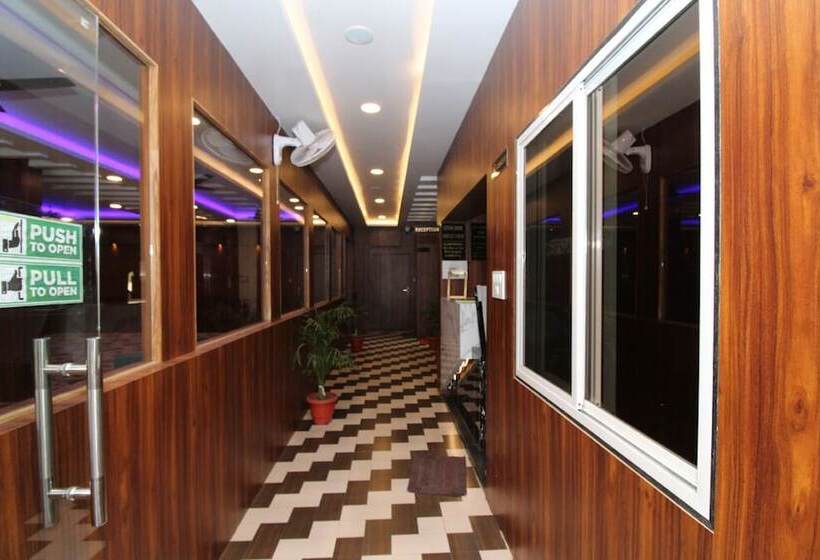 渡假胜地 Diamond Palace