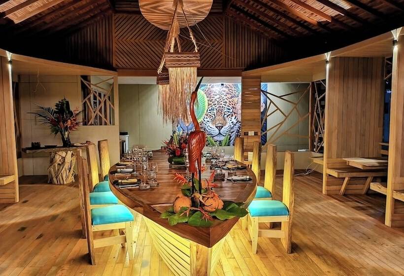 ホテル Buru Nature