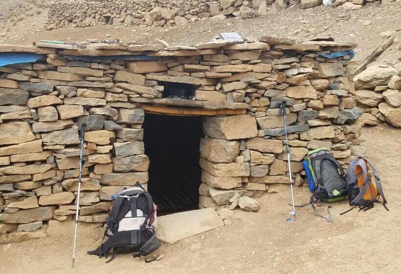 هاستل Hike And Chill Homestay