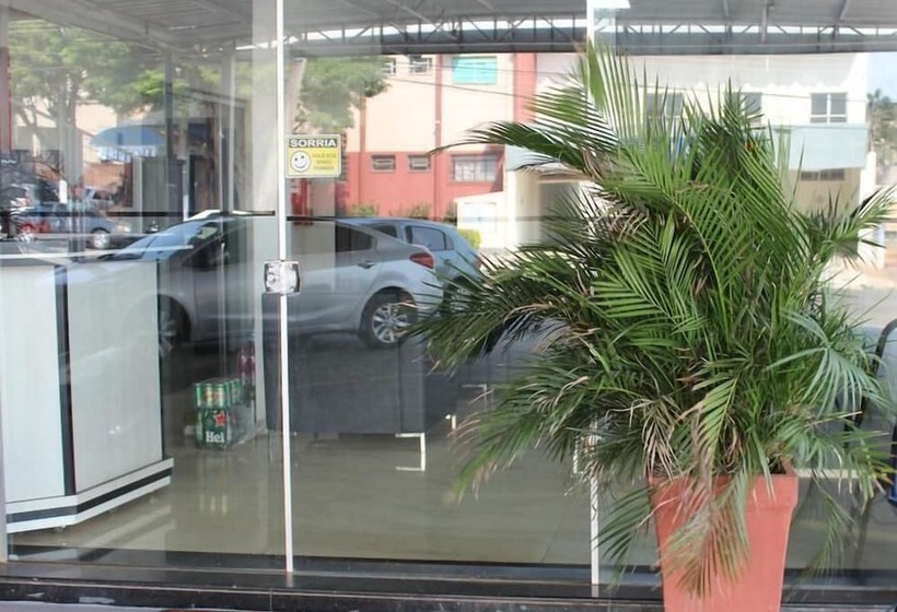 ユースホステル Papaya