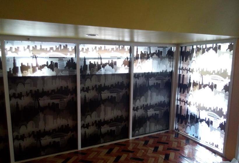 ユースホステル Shanti Backpacker&gallery