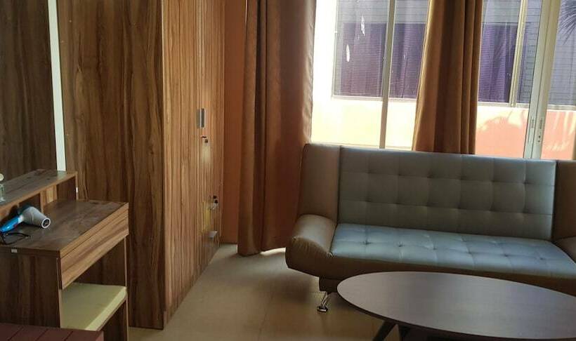 فندق صغير The Sea View Banchang