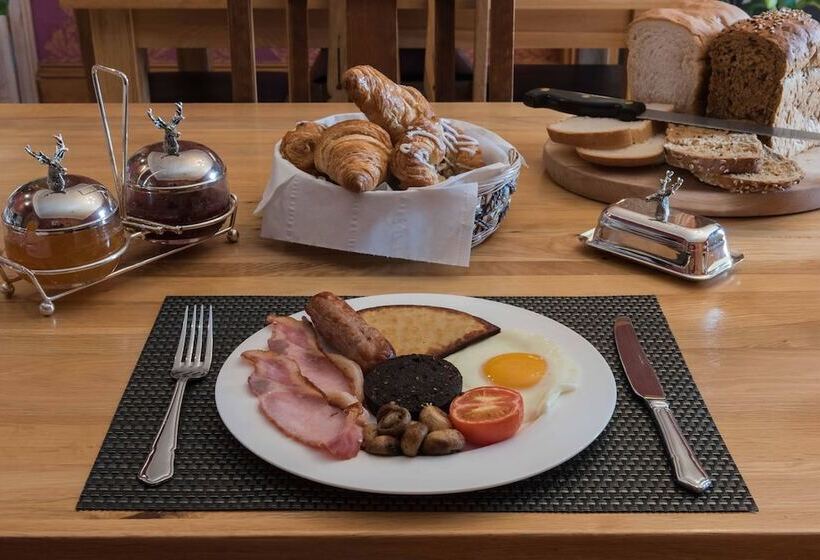 צימר Bishopcleugh Guest House