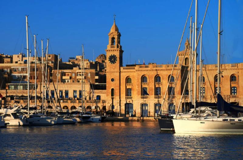 تختخواب و صبحانه Boco Boutique