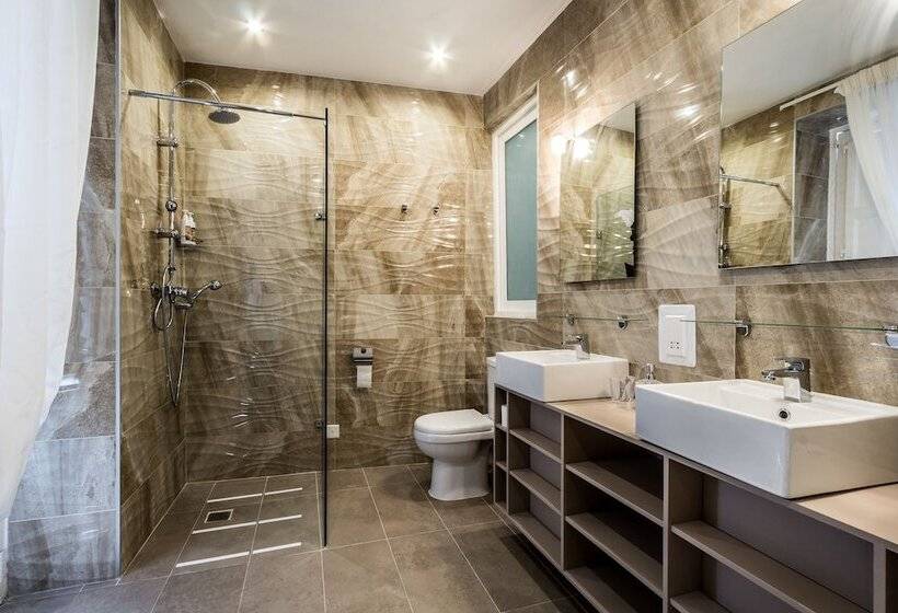 تختخواب و صبحانه Boco Boutique