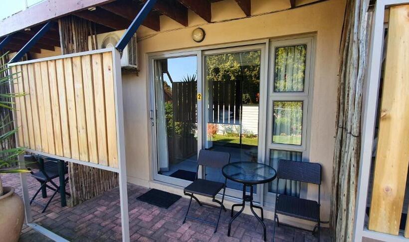 ベッドアンドブレックファースト Knys To Stay