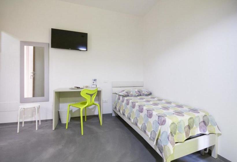 ベッドアンドブレックファースト Le Nereidi