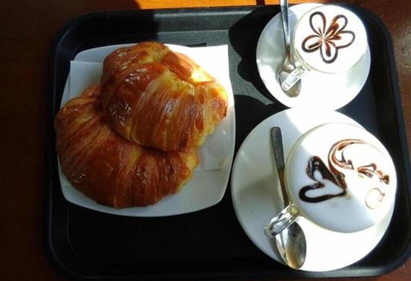 تختخواب و صبحانه Le Stanze Del Centro