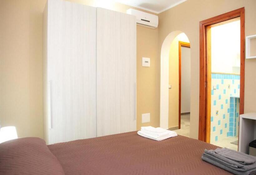 تختخواب و صبحانه Le Stanze Del Centro