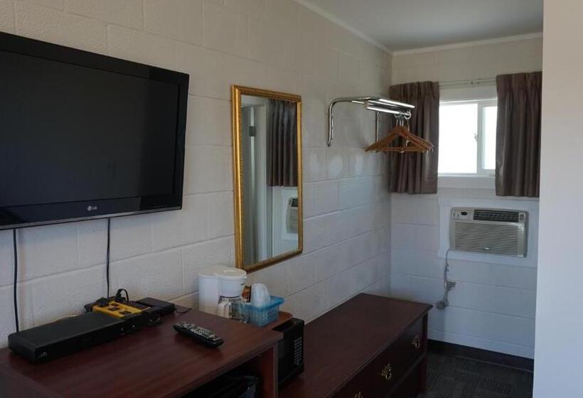 Caravel Motel