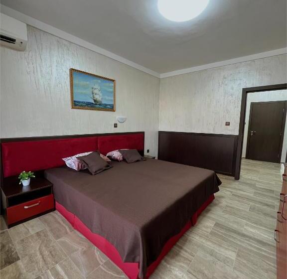 Family Hotel Paradise