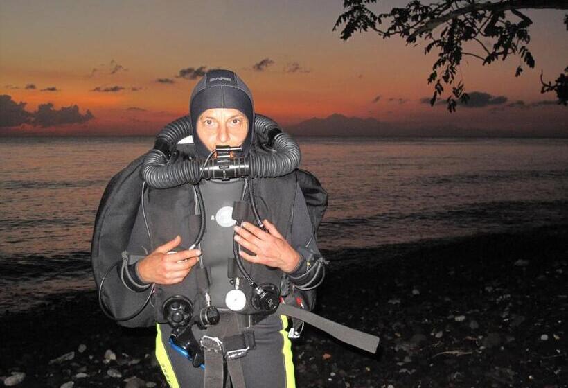 בית מלון כפרי Alba Tulamben