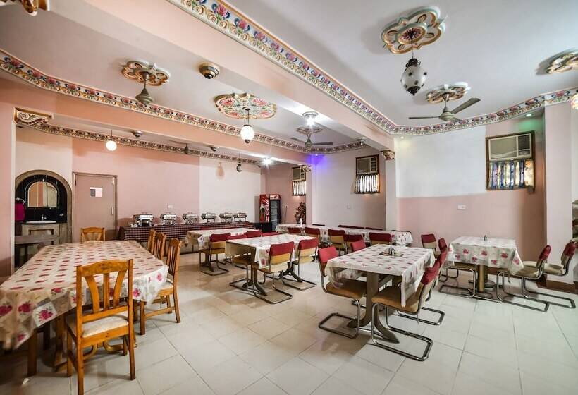 فندق Babu Heritage