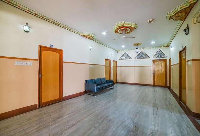 فندق Babu Heritage