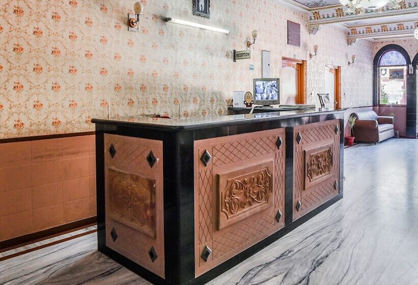 فندق Babu Heritage