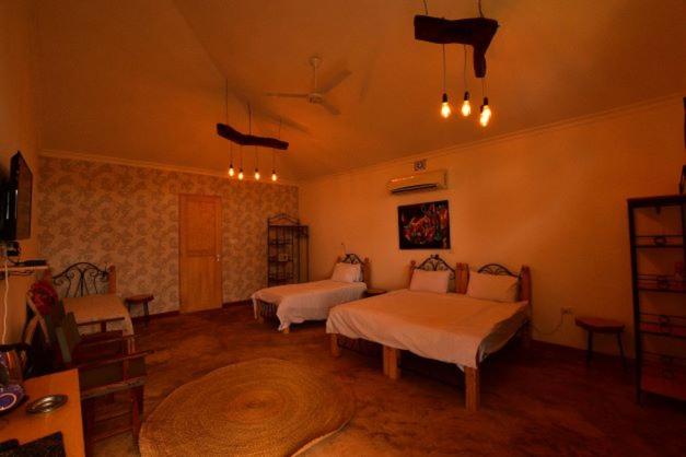 هتل Boulevard Inn Mt Meru