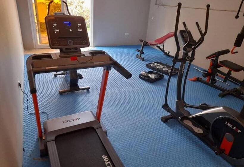 هتل Boulevard Inn Mt Meru