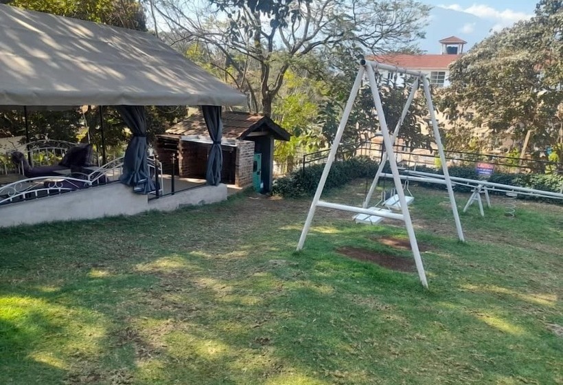 هتل Boulevard Inn Mt Meru