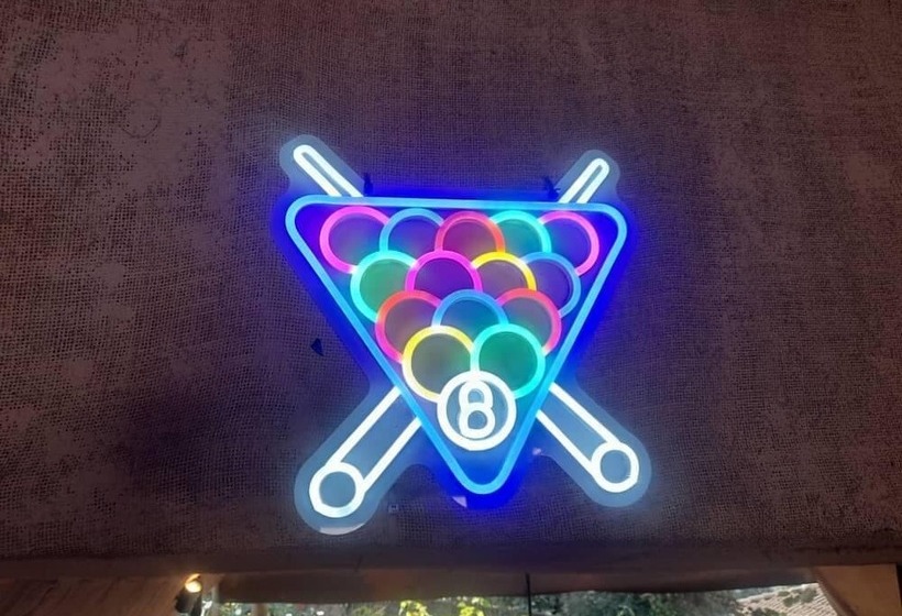 هتل Boulevard Inn Mt Meru