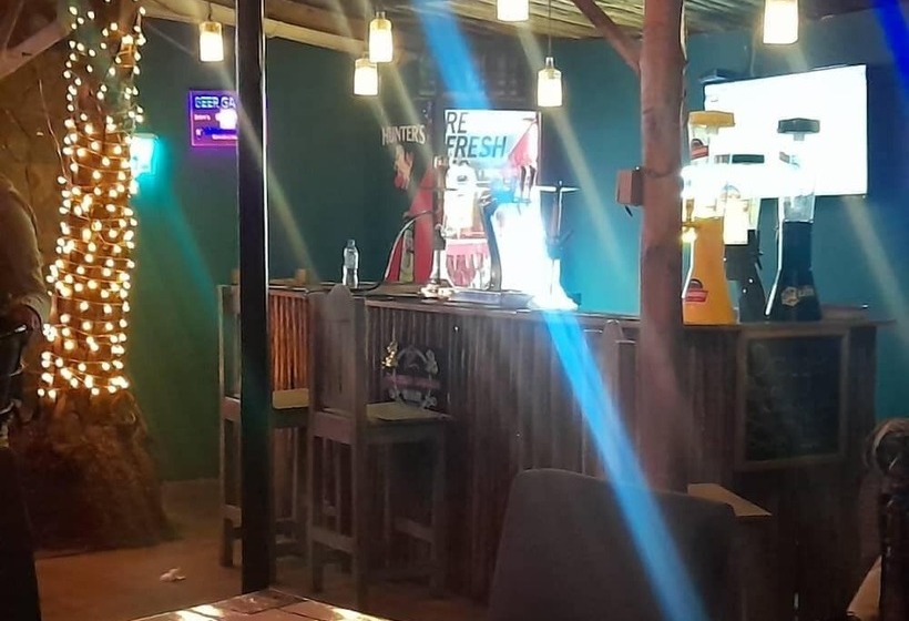 هتل Boulevard Inn Mt Meru