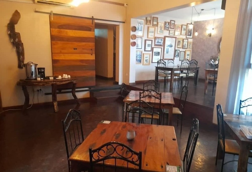 هتل Boulevard Inn Mt Meru