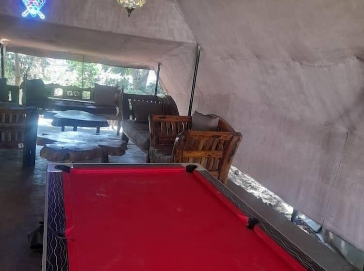 هتل Boulevard Inn Mt Meru