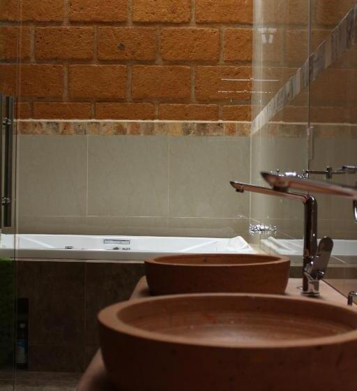 בית מלון כפרי Boutique La Herencia