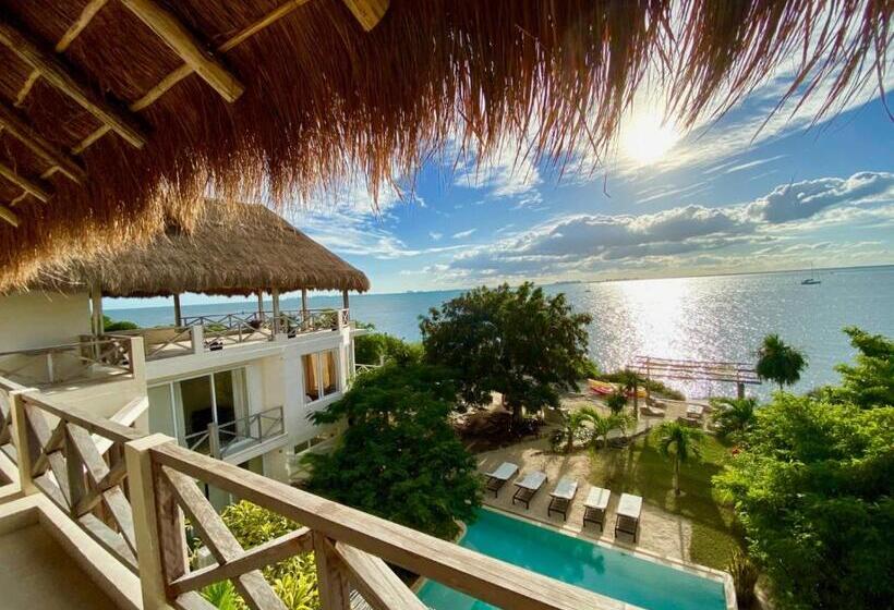 هتل Casa Coco By Coco B Isla