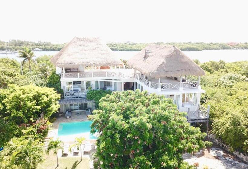 هتل Casa Coco By Coco B Isla