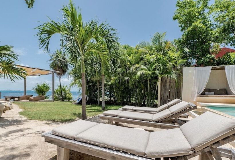 هتل Casa Coco By Coco B Isla