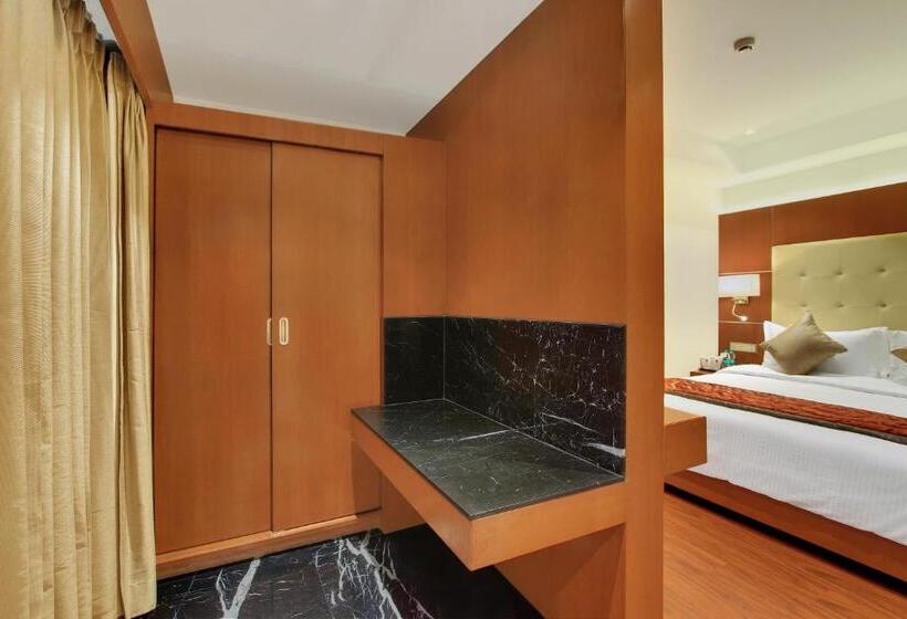 בית מלון כפרי Comfort Inn Insys