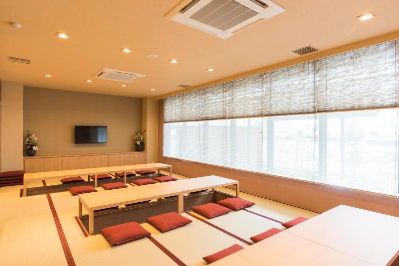 هتل Dormy Inn Express Sendai Seaside